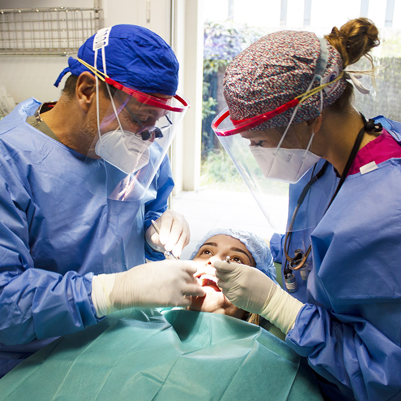 Dentiste à Aix-en-Provence, dentiste Dr Coquet et Dr Cerutti